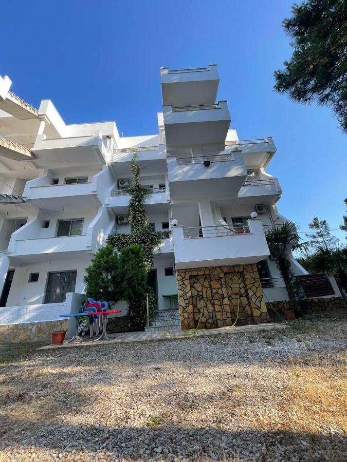 Aparthotel Vila Tufi เวลิโปเยอ ภายนอก รูปภาพ
