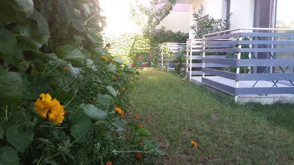 Aparthotel Vila Tufi เวลิโปเยอ ภายนอก รูปภาพ
