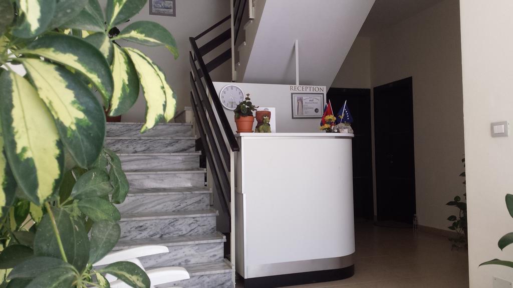Aparthotel Vila Tufi เวลิโปเยอ ภายนอก รูปภาพ