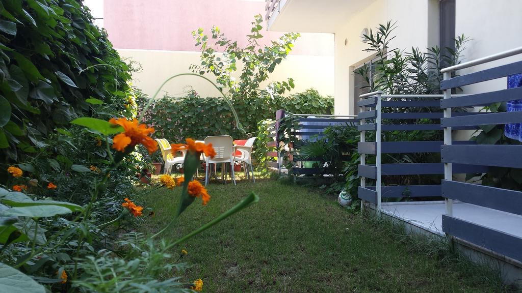 Aparthotel Vila Tufi เวลิโปเยอ ภายนอก รูปภาพ