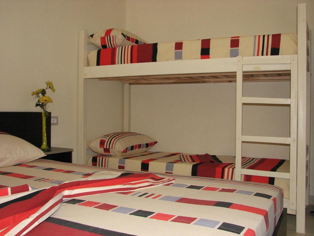 Aparthotel Vila Tufi เวลิโปเยอ ภายนอก รูปภาพ