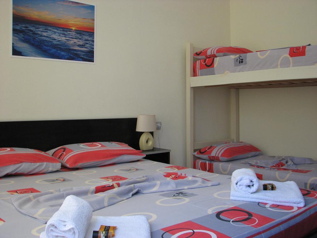Aparthotel Vila Tufi เวลิโปเยอ ภายนอก รูปภาพ